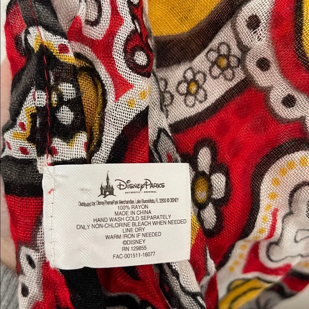 Disneyland Disney Parks Minnie Mouse paisley print sheer scarf rayon